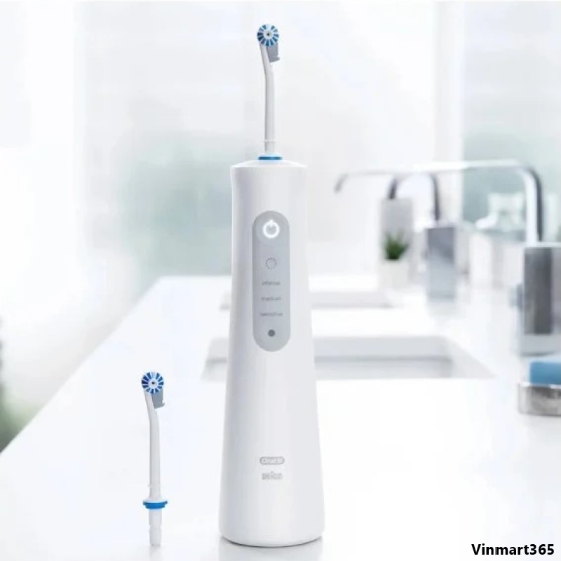 Máy tăm nước Oral-B Aquacare 6 thiết kế tiện lợi, thông minh